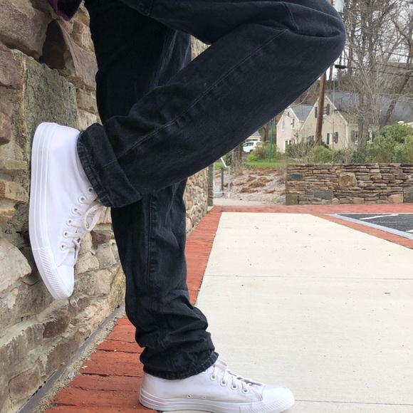 white high top converse size 8